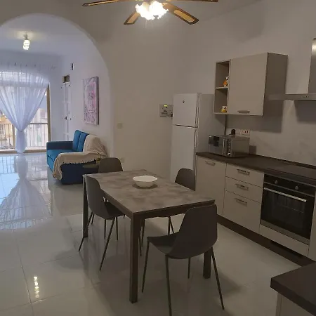 Апартаменты Seagull Flats Марсалфорн