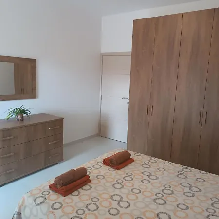 Seagull Flats Апартаменты *